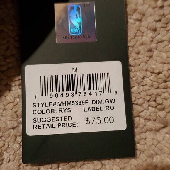 NEW Golden State Warriors Hoodie NWT  M - Picture 8 of 8